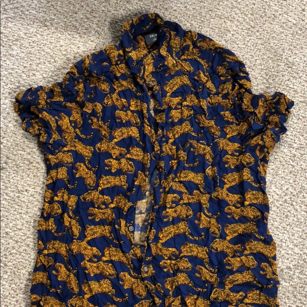 Hawaian shirt🔥 tigers
